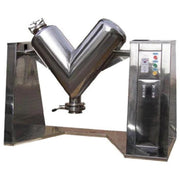 Operate the closed v type mixer - Mixing Machine